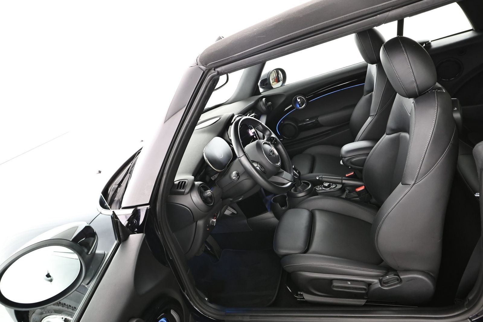 MINI Cooper Cab. Classic Trim - Samsaru's Car Outlet