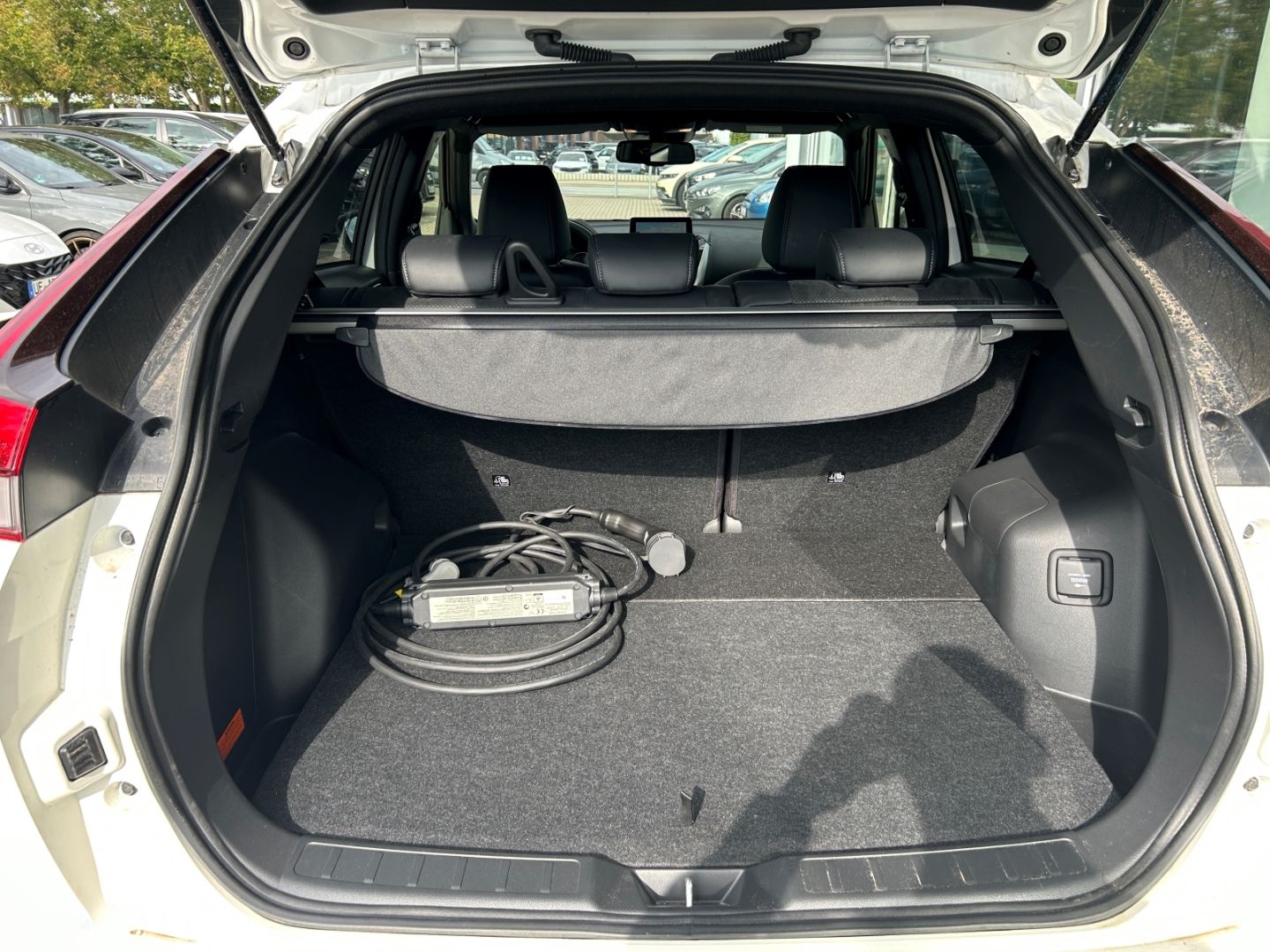 Mitsubishi Eclipse Cross PHEV Plus Select  4WD 2.4 Navi, So