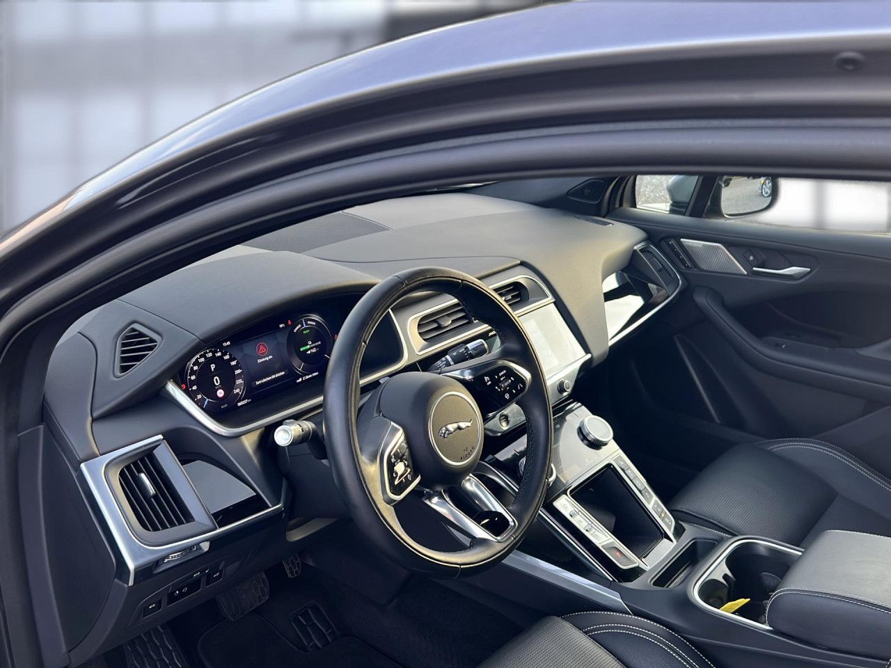 Jaguar I-Pace EV400 AWD S