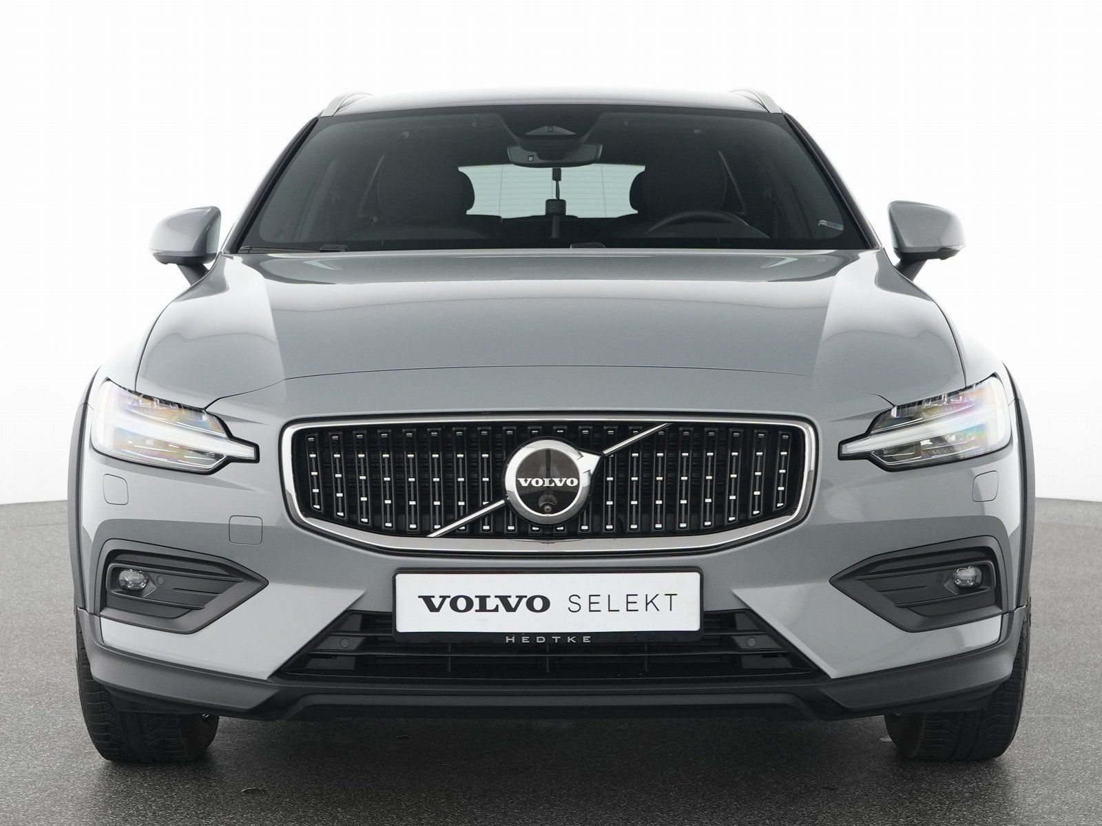 Volvo V60 CC B4 AWD Plus SONDERFINANZIERUNG 1,99%*