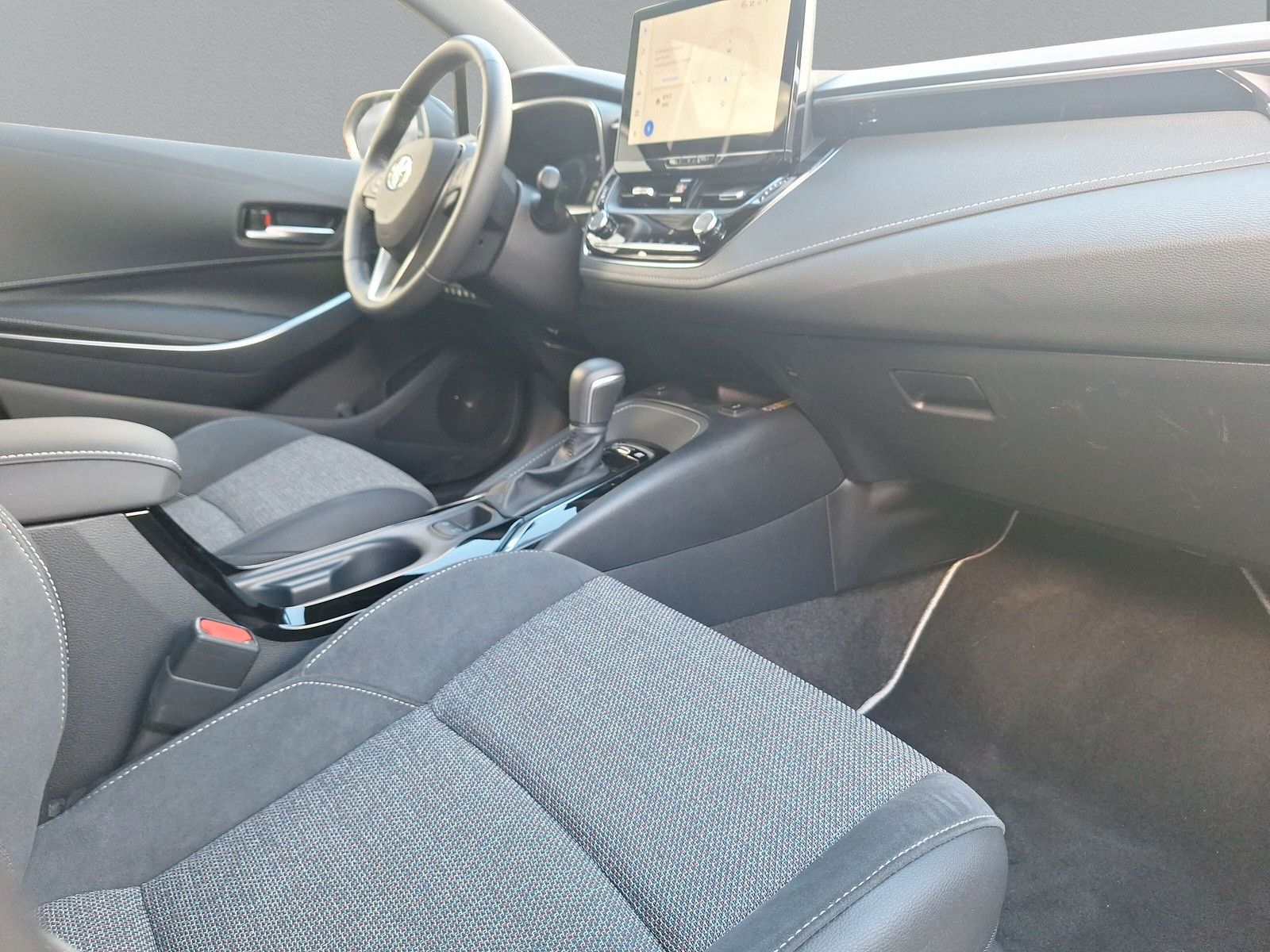 Toyota Corolla TS 1.8 Hybrid Teamplayer *TECHNIK-PAK