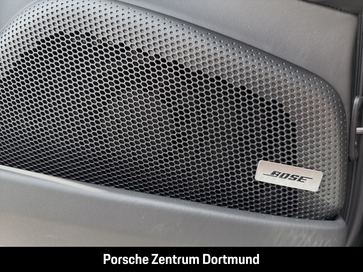 Porsche Panamera 4 E-Hybrid BOSE Surround-View InnoDrive