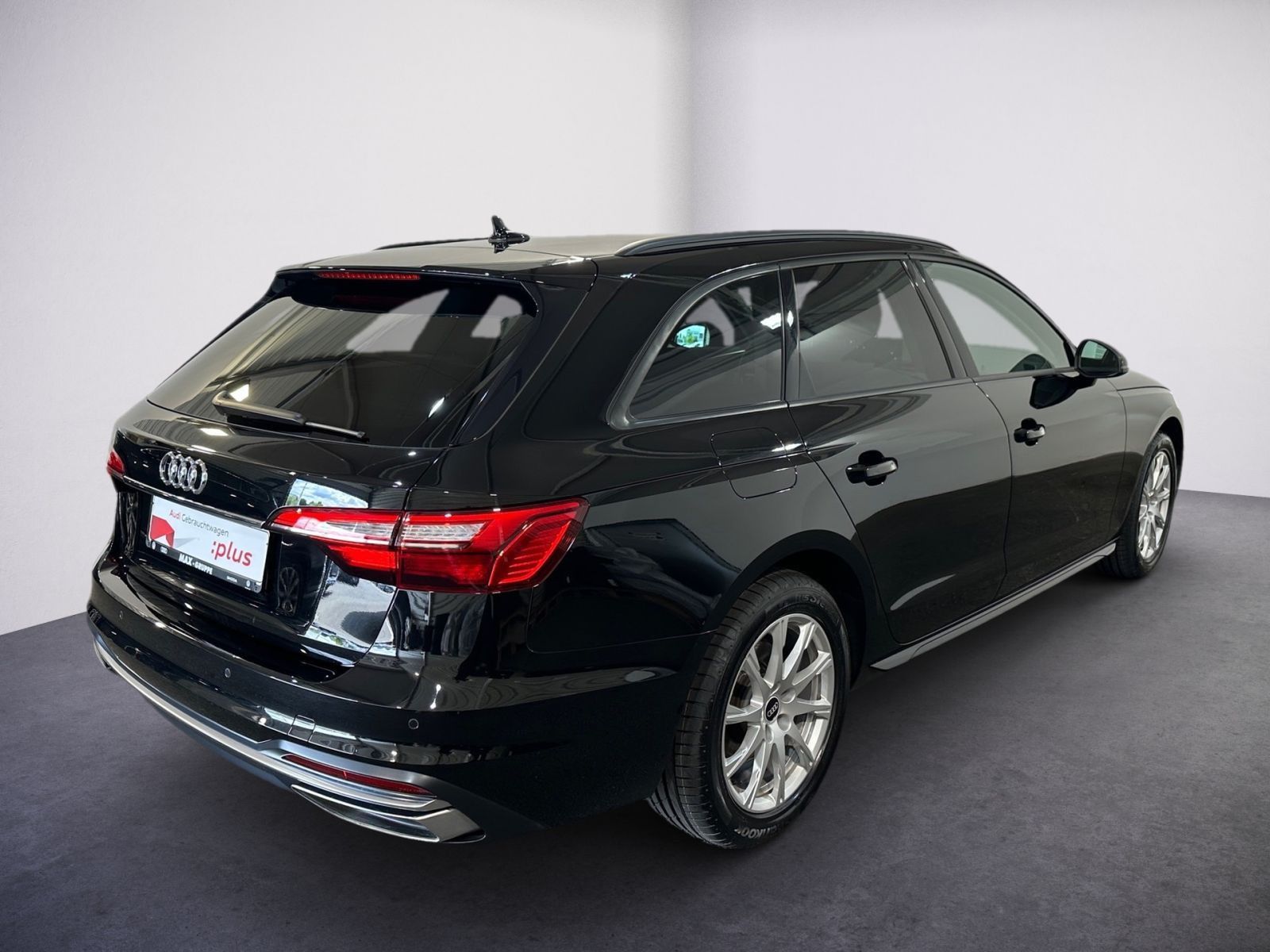Audi A4 Avant 35 TDI ADVANCED S TRONIC - Samsaru's Car Outlet