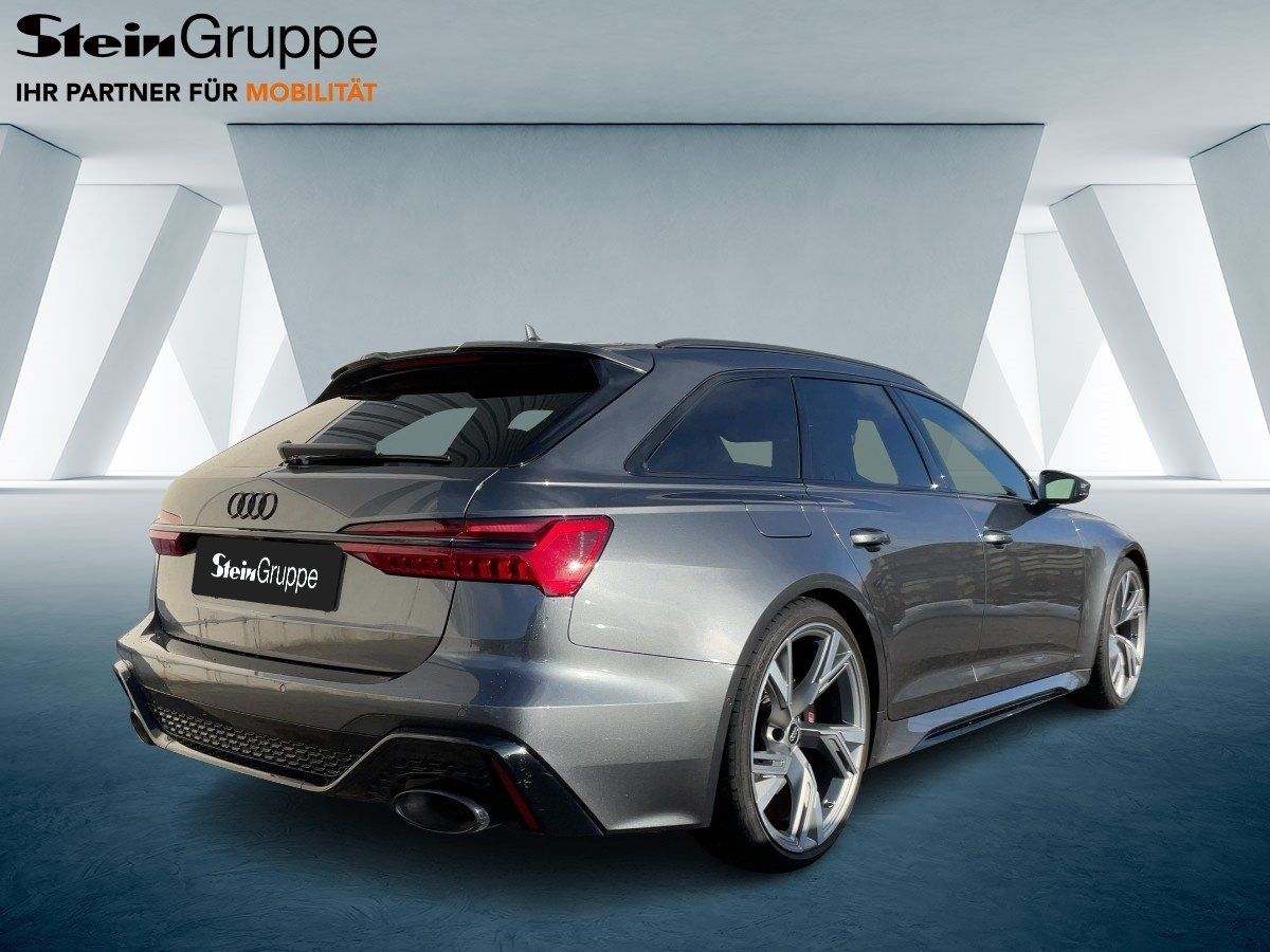 Audi RS 6 Avant 4.0 TFSI MATRIX+AHK+PANO+SHZ+VIRT