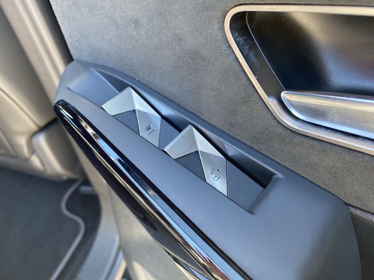 DS Automobiles DS7 Crossback 1.6 PERFORMANCE LINE+ NAVI+KAMERA