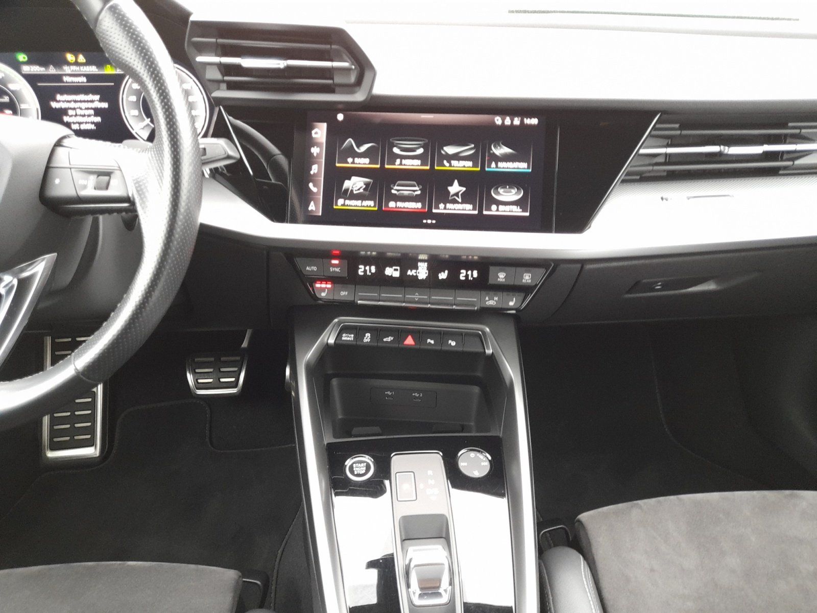 Audi A3 Sportback 40 TFSI e S-Line AHK RFK ACC