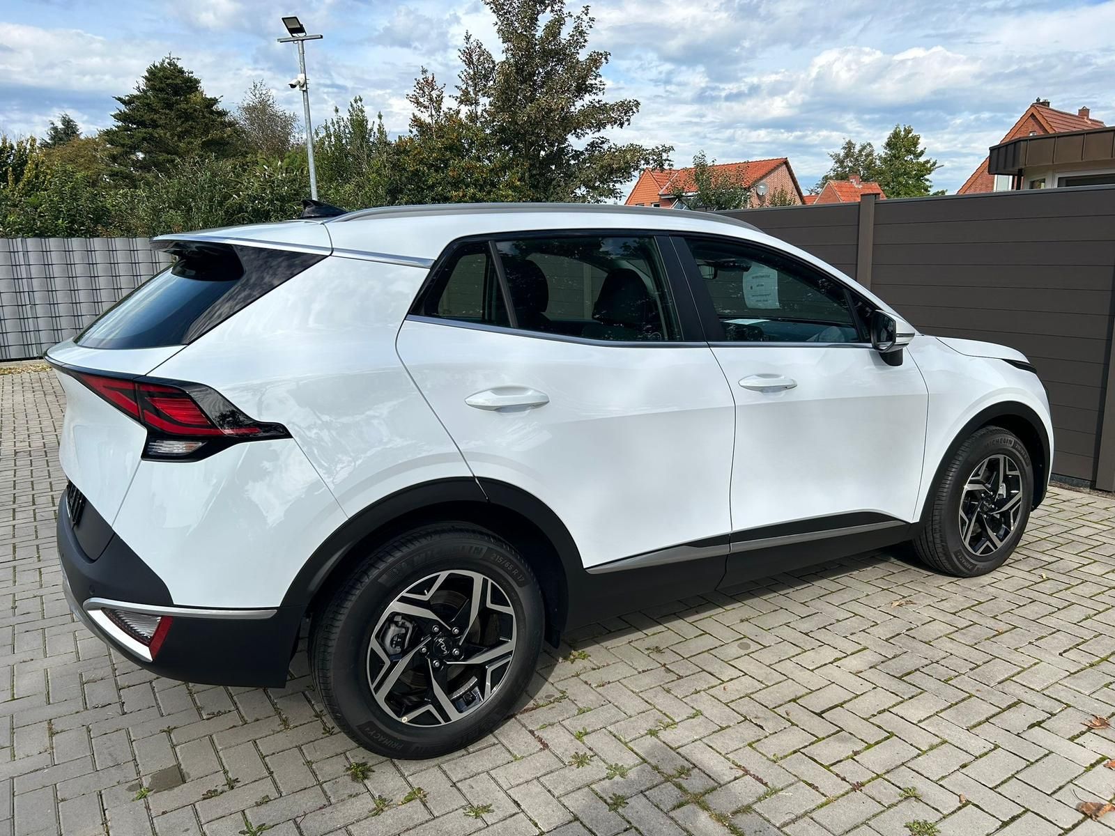 Kia Sportage 1.6 T-GDI KAT Edition 7 Emotion - Samsaru's Car Outlet
