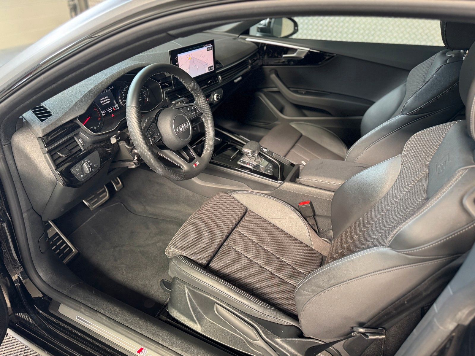 Audi A5 Coupe 40 TDI quattro S line-KAMERA-8XBEREIFT