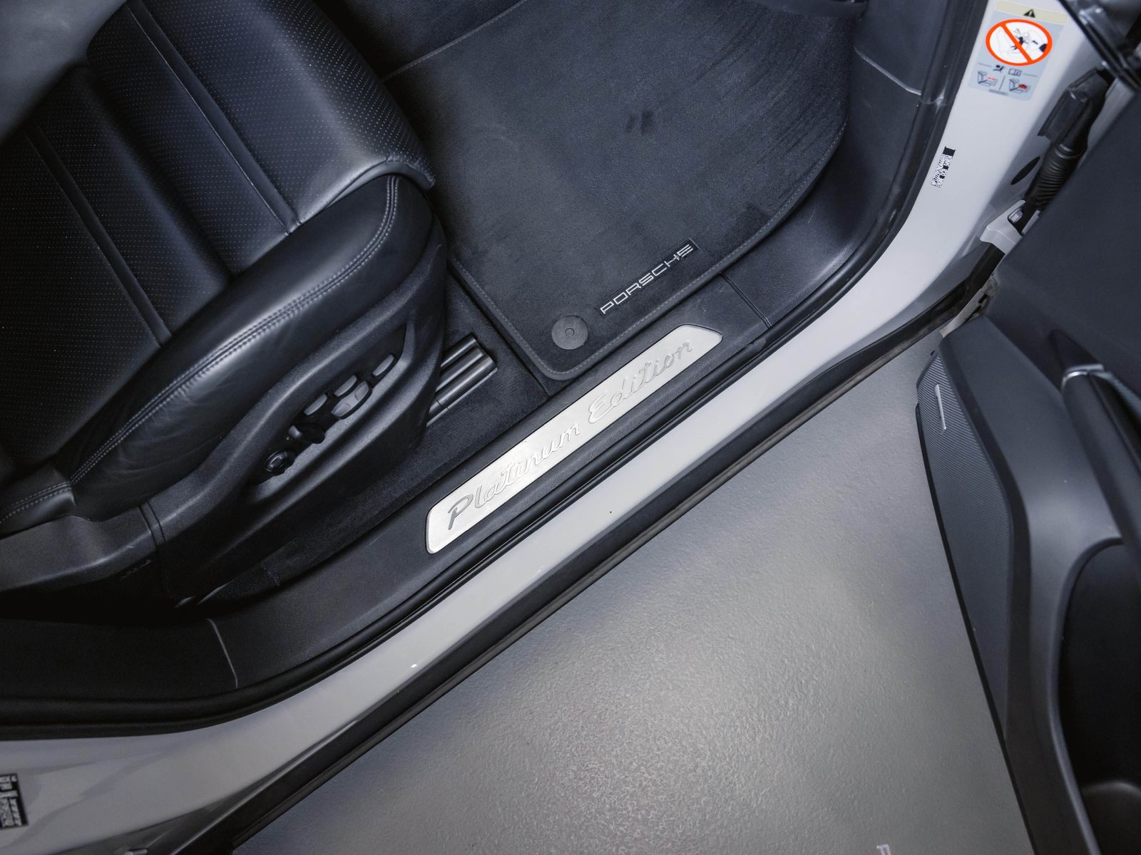 Porsche Cayenne Coupé Platinum Edition Luftfederung