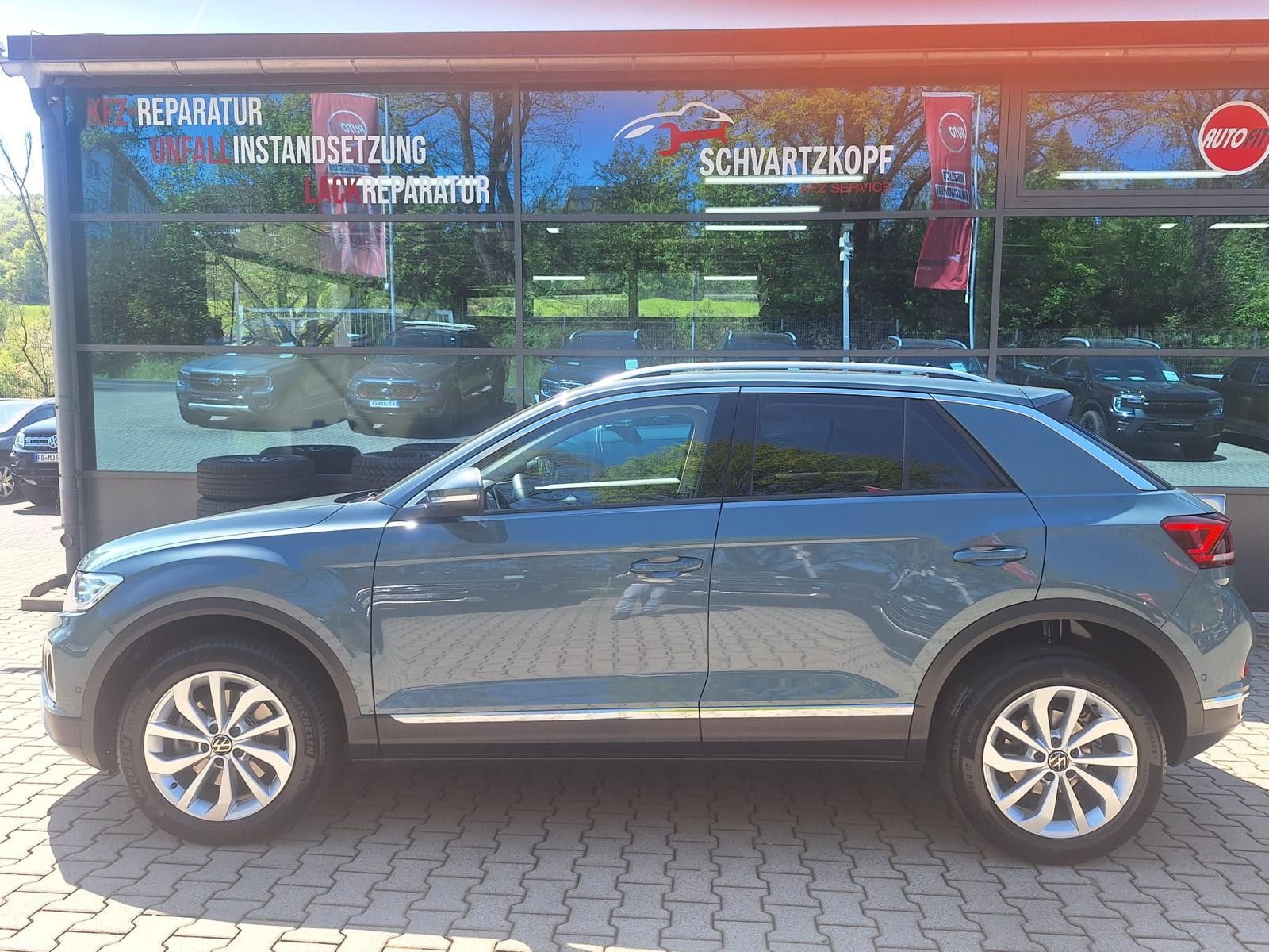Volkswagen T-Roc Style 2.0 TDI DSG - Samsaru's Car Outlet