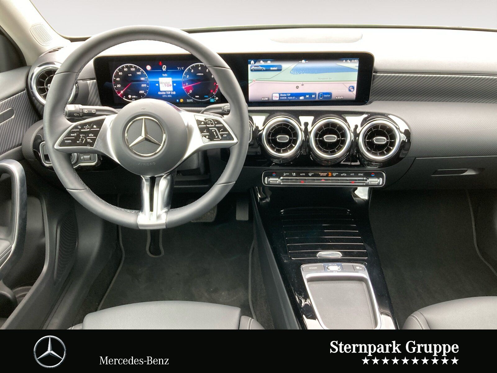 Mercedes-Benz A 200 Progressive Advanced - Samsaru's Car Outlet