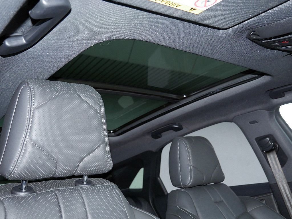 DS Automobiles DS 7 Crossback E-Tense Louvre 4x4 LED PANO 360°