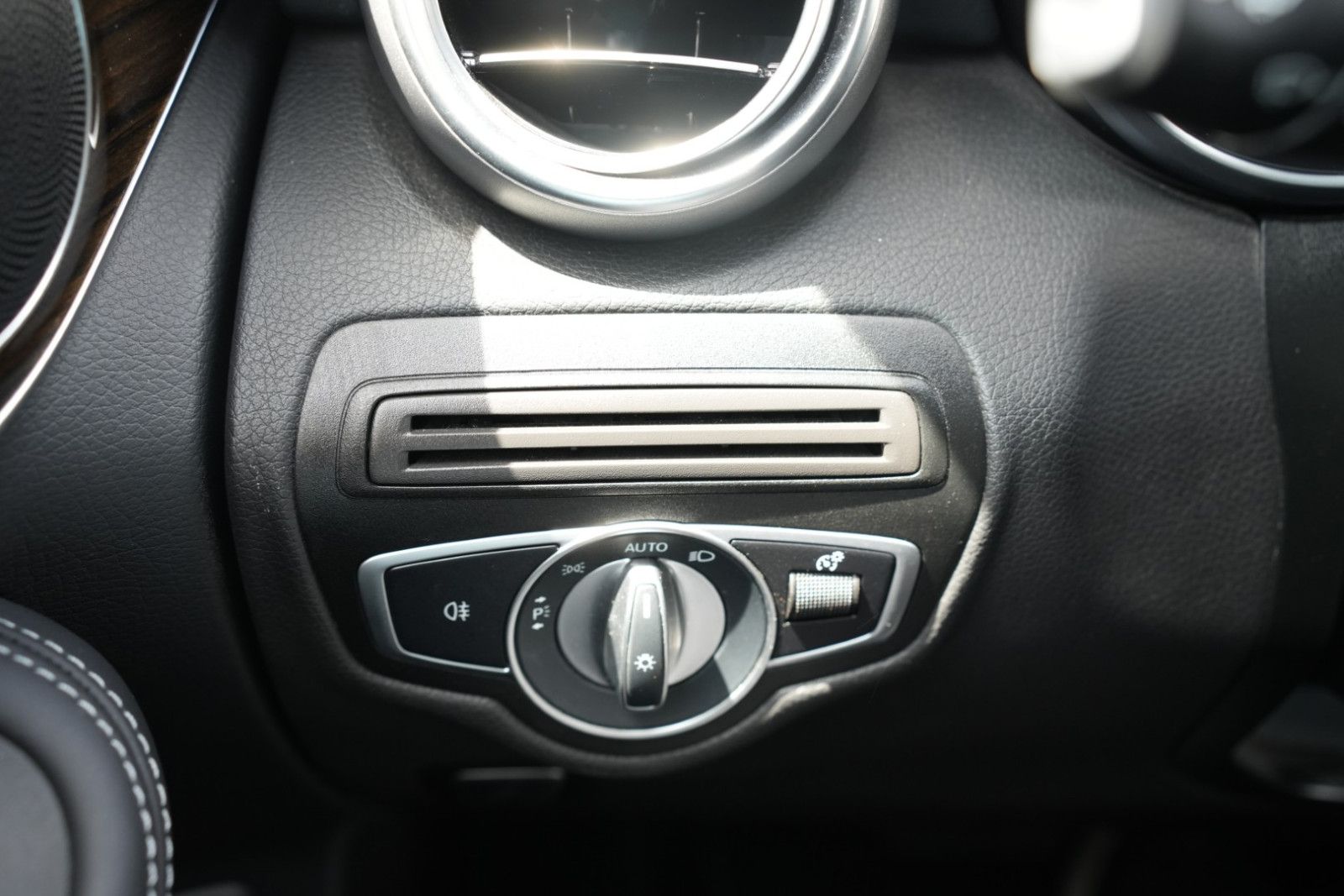 Mercedes-Benz GLC 63 S AMG 4Matic*MBUX*NAVI*KLIMA*HUD*AHK*