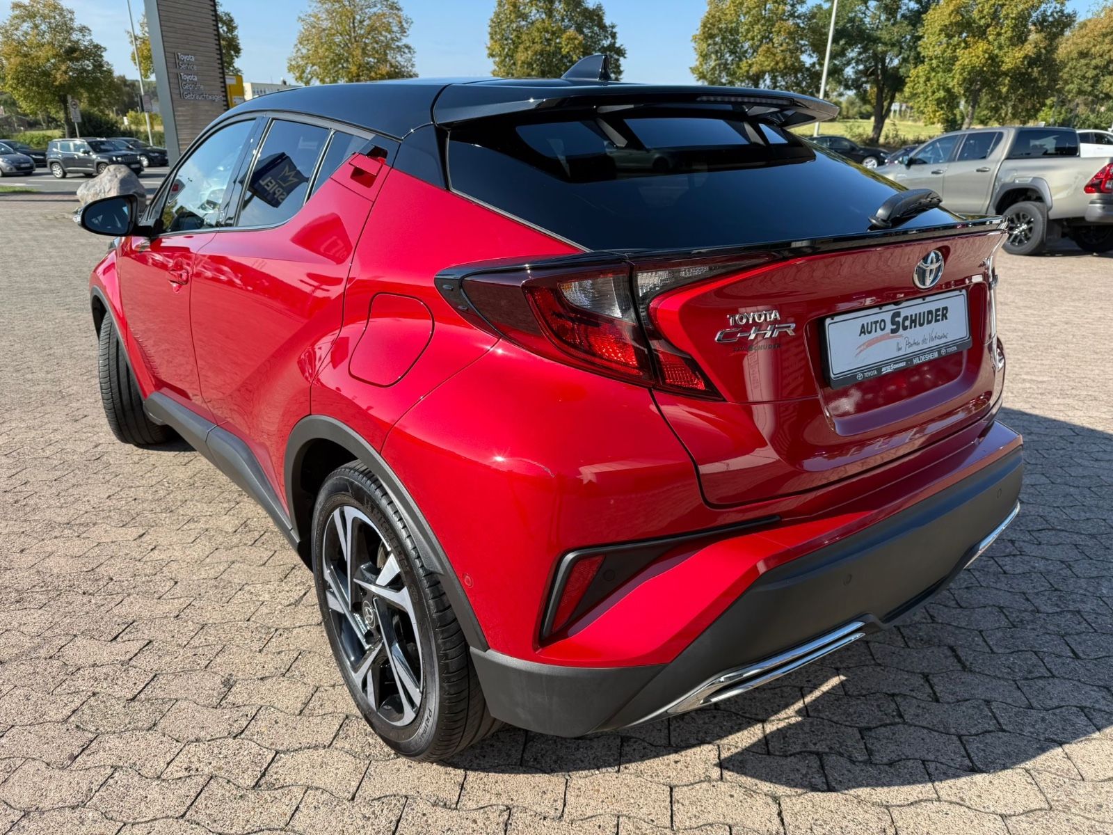 Toyota C-HR Hybrid Team D **STYLE**