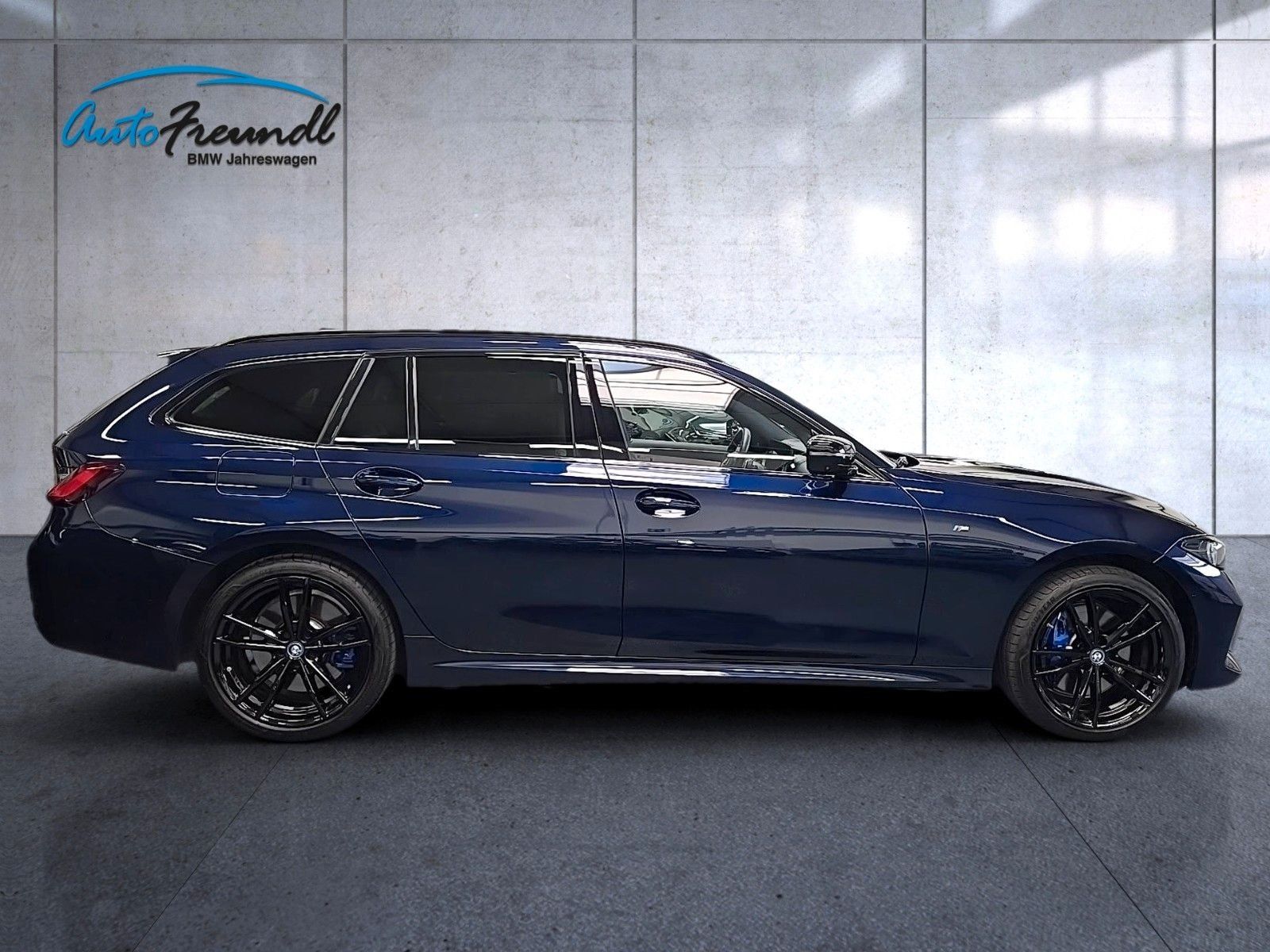 BMW 330e xDrive M Sport Pro - Samsaru's Car Outlet