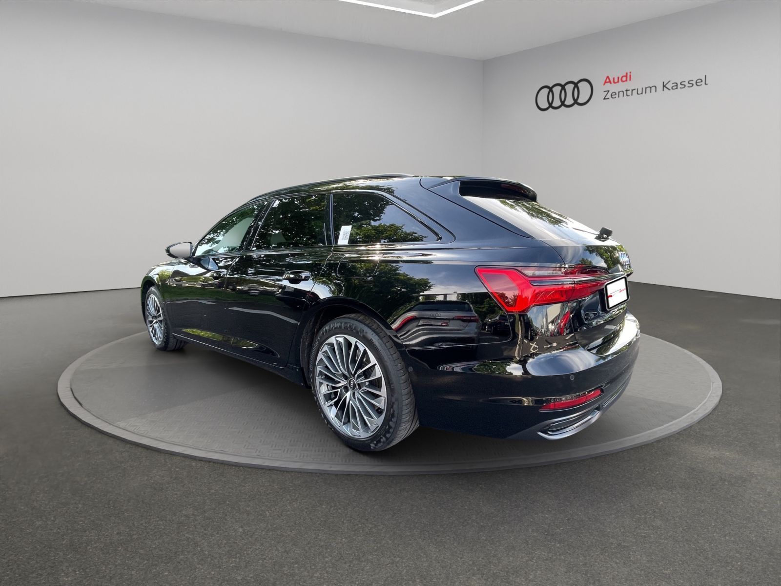 Audi A6 Av. 50 TFSI e quattro - Samsaru's Car Outlet