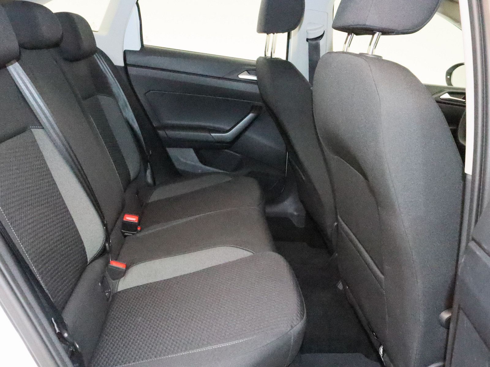 Volkswagen Taigo 1.0 TSI - Samsaru's Car Outlet