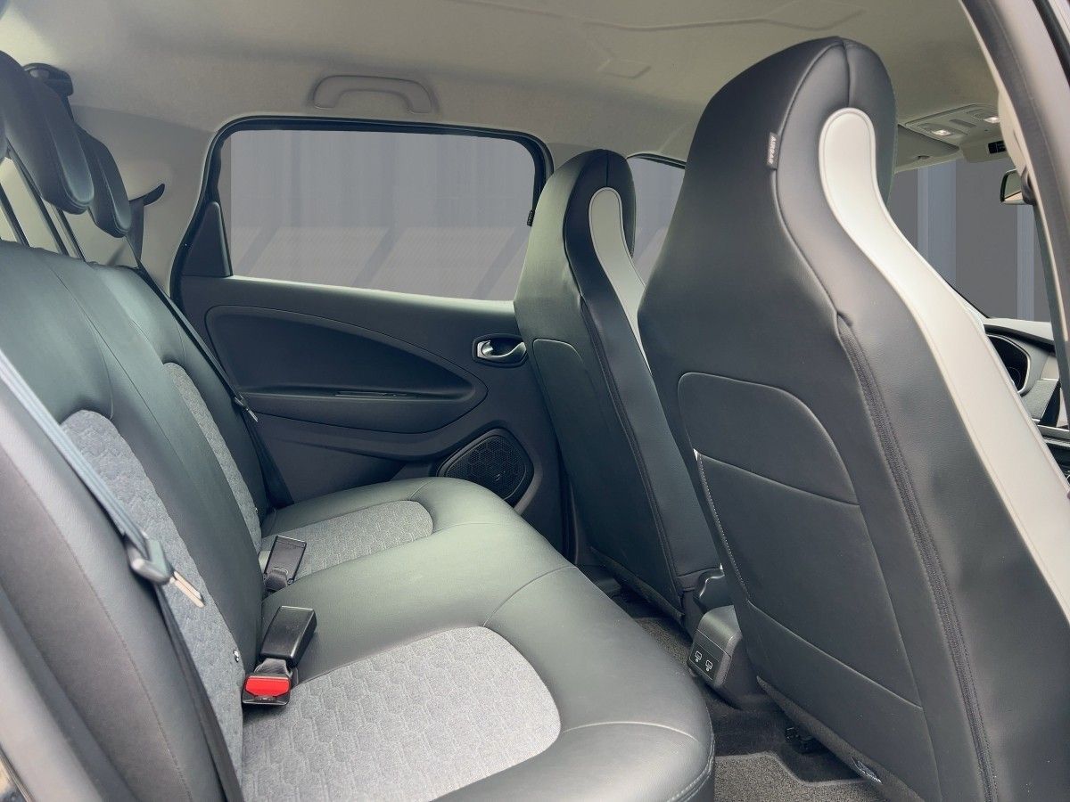 Renault ZOE INTENS - Samsaru's Car Outlet