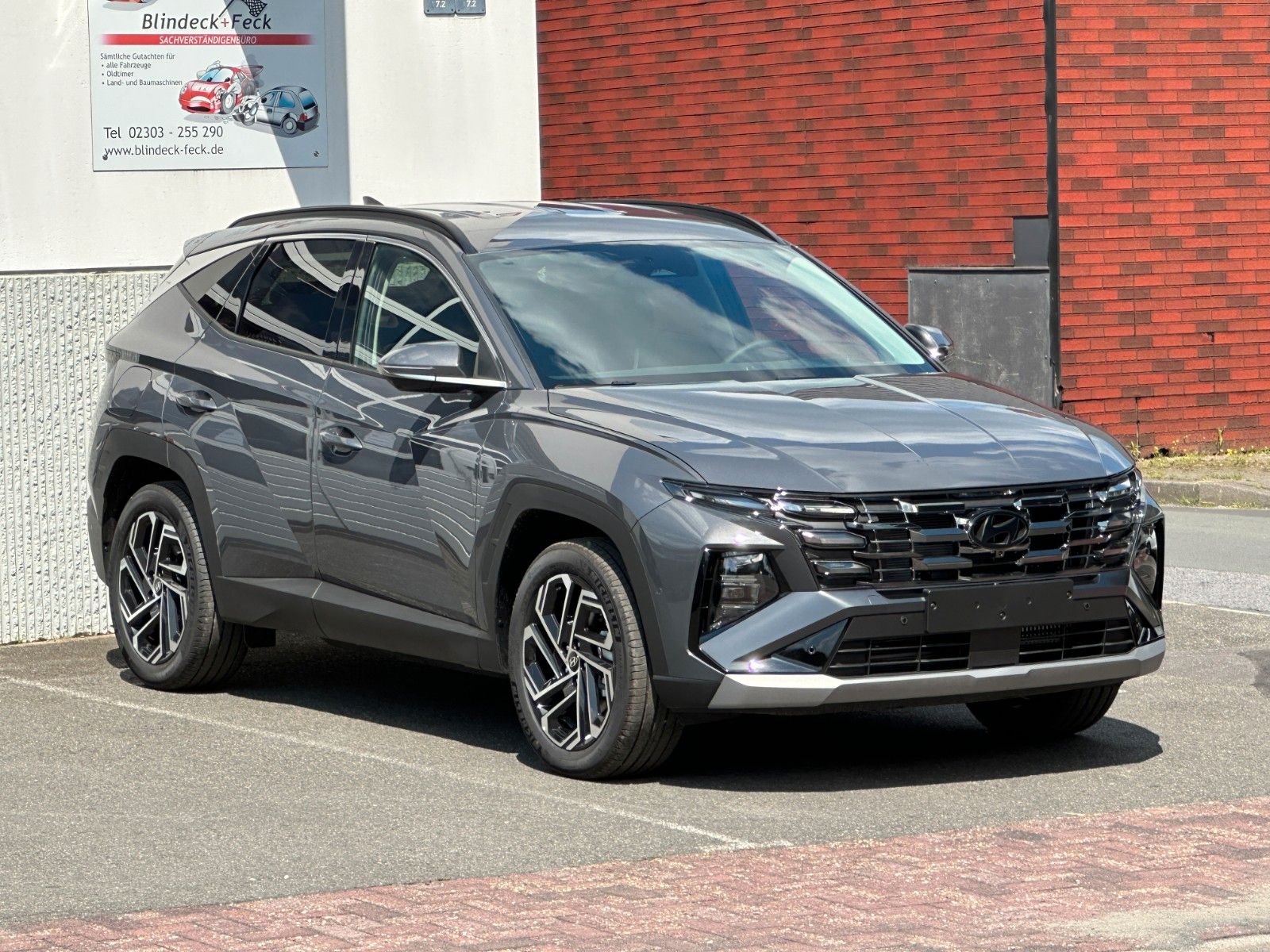 Hyundai Tucson Prime Plug-In Hybrid 4WD - Samsaru's Car Outlet