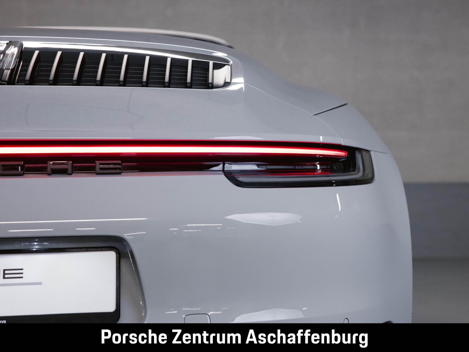 Porsche 911 Carrera 4 GTS Liftsystem BOSE Sportsitze