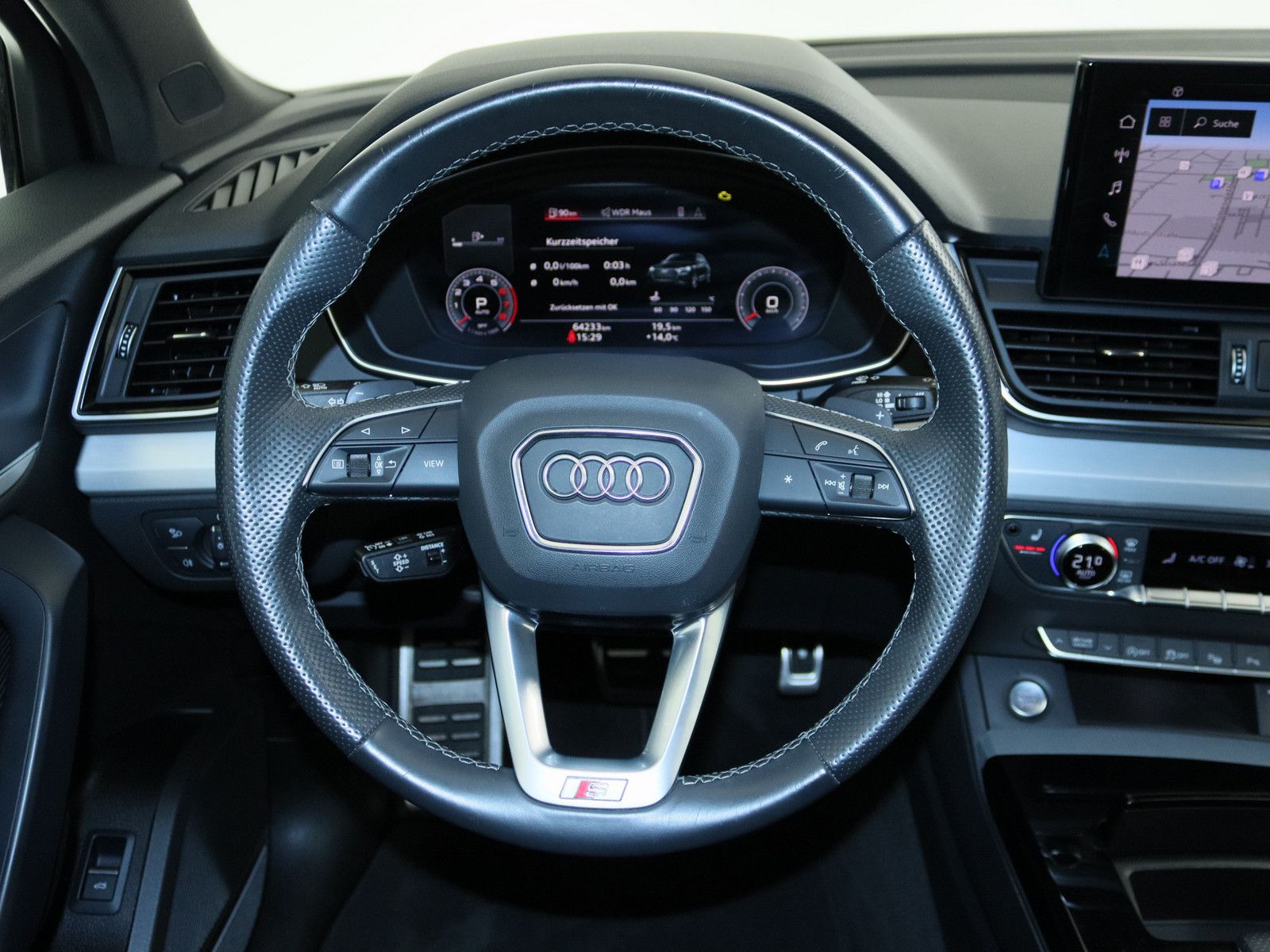 Audi Q5 40 TFSI quattro S line AHK MATRIX-LED PANO