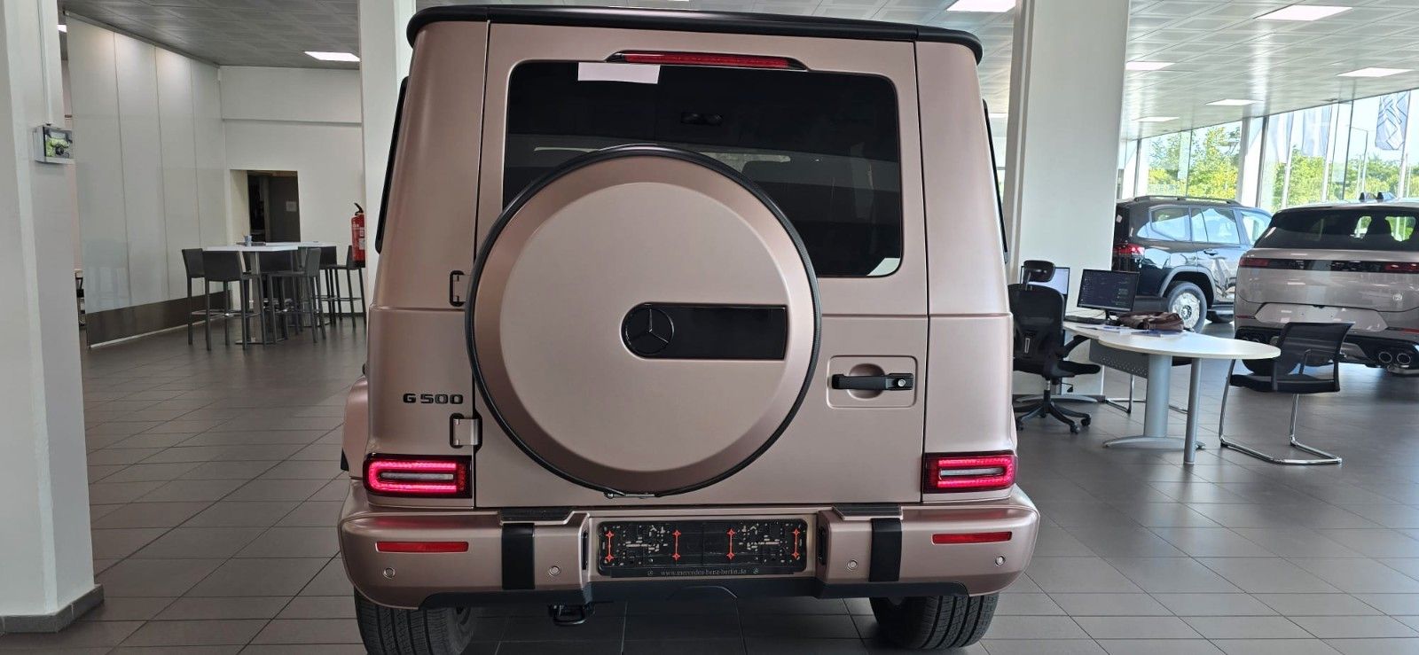 Mercedes-Benz G 500 AMG Diamond Edition - Samsaru's Car Outlet