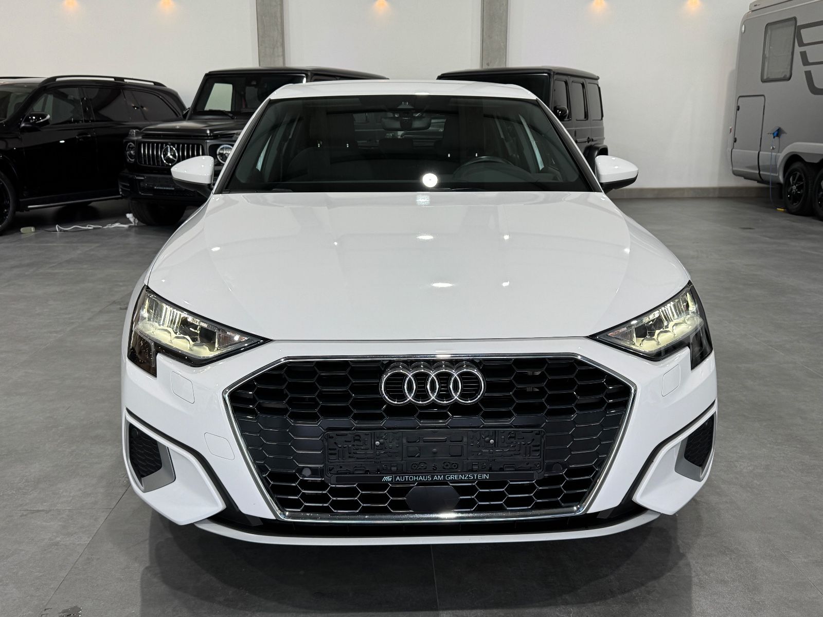 Audi A3 Sportback 40 TFSI e advanced - Samsaru's Car Outlet