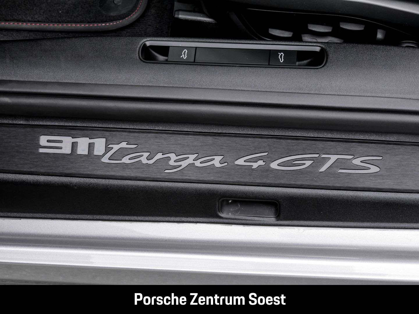 Porsche 911 Targa 4 GTS/21 Zoll/LED-Matrix/BOSE