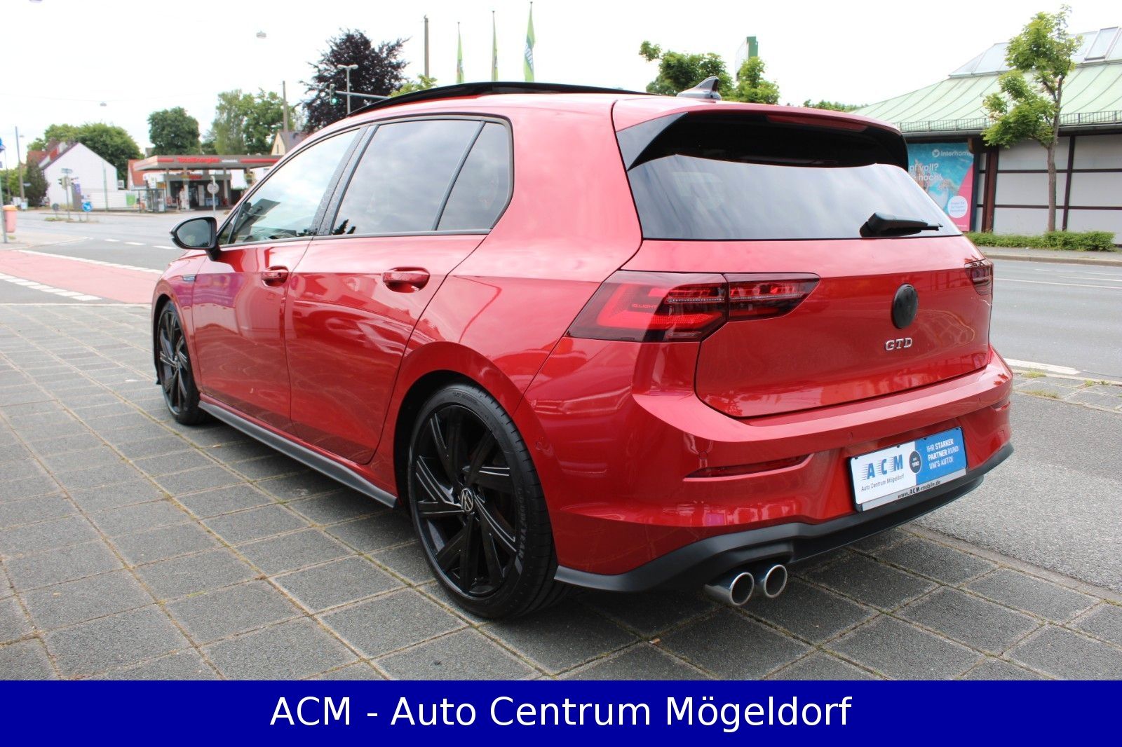Volkswagen Golf VIII 2.0 GTD - Samsaru's Car Outlet