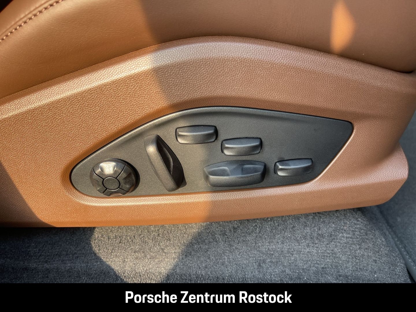 Porsche Macan 4 Clubleder Hinterachslenkung BOSE 22-Zoll