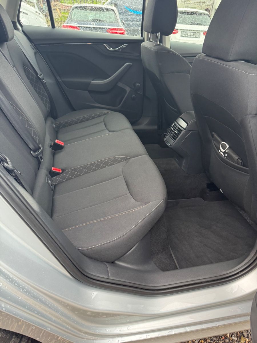 Skoda Kamiq Ambition - Samsaru's Car Outlet