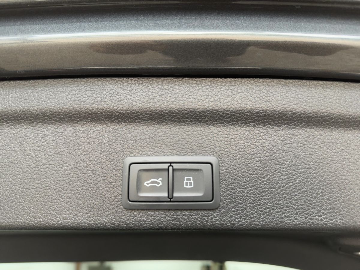 Audi Q3 Sportback S line 40 TFSI qua. - Samsaru's Car Outlet