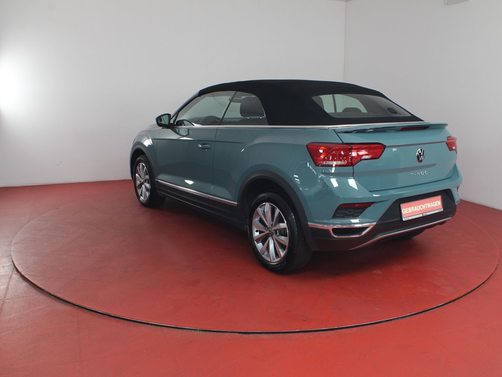 Volkswagen T-Roc Style 1.0TSI - Samsaru's Car Outlet