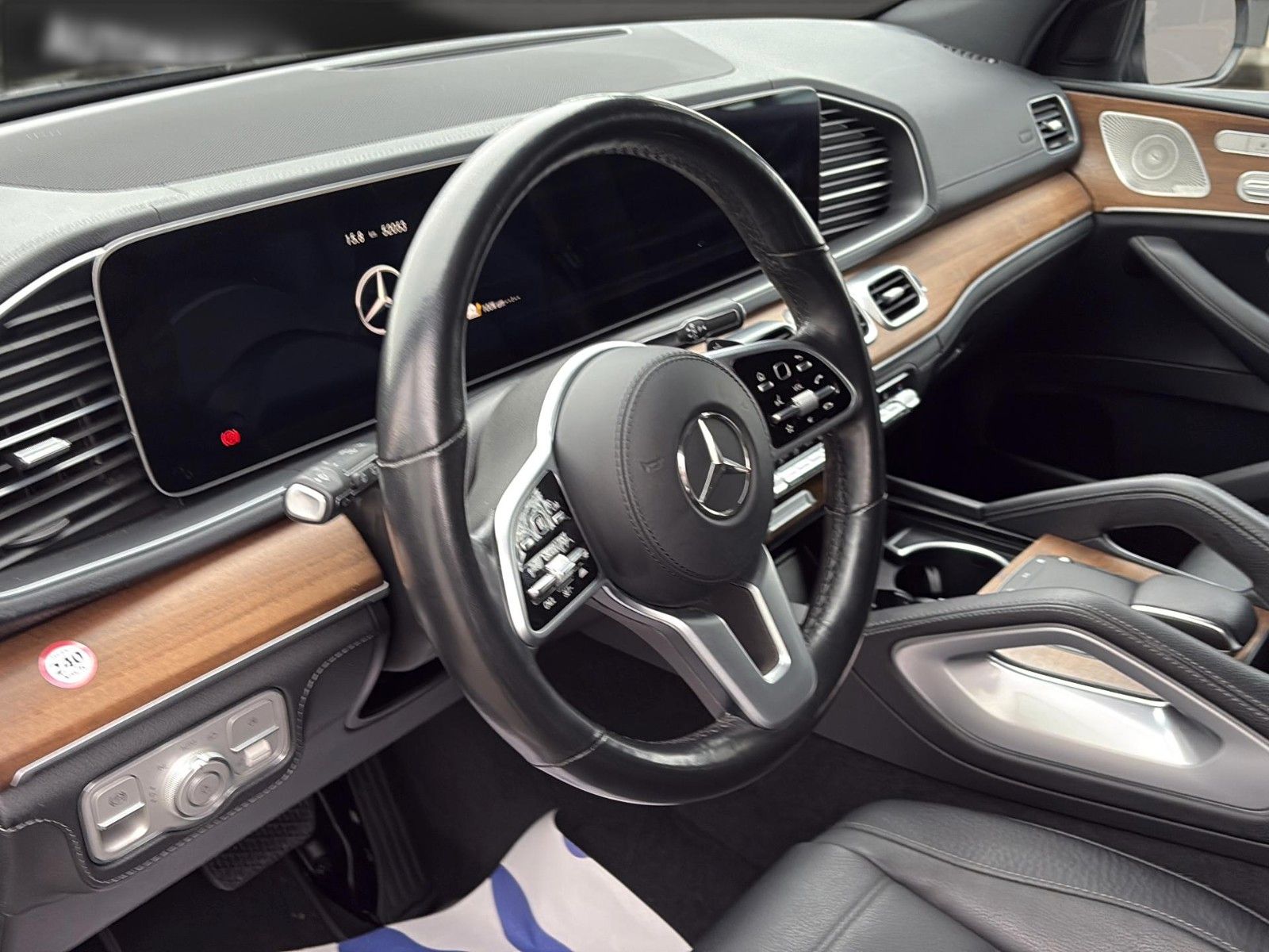 Mercedes-Benz GLE 350 e 360*Pano*Distro*AHK*Burmst*4xSHZ* Excl