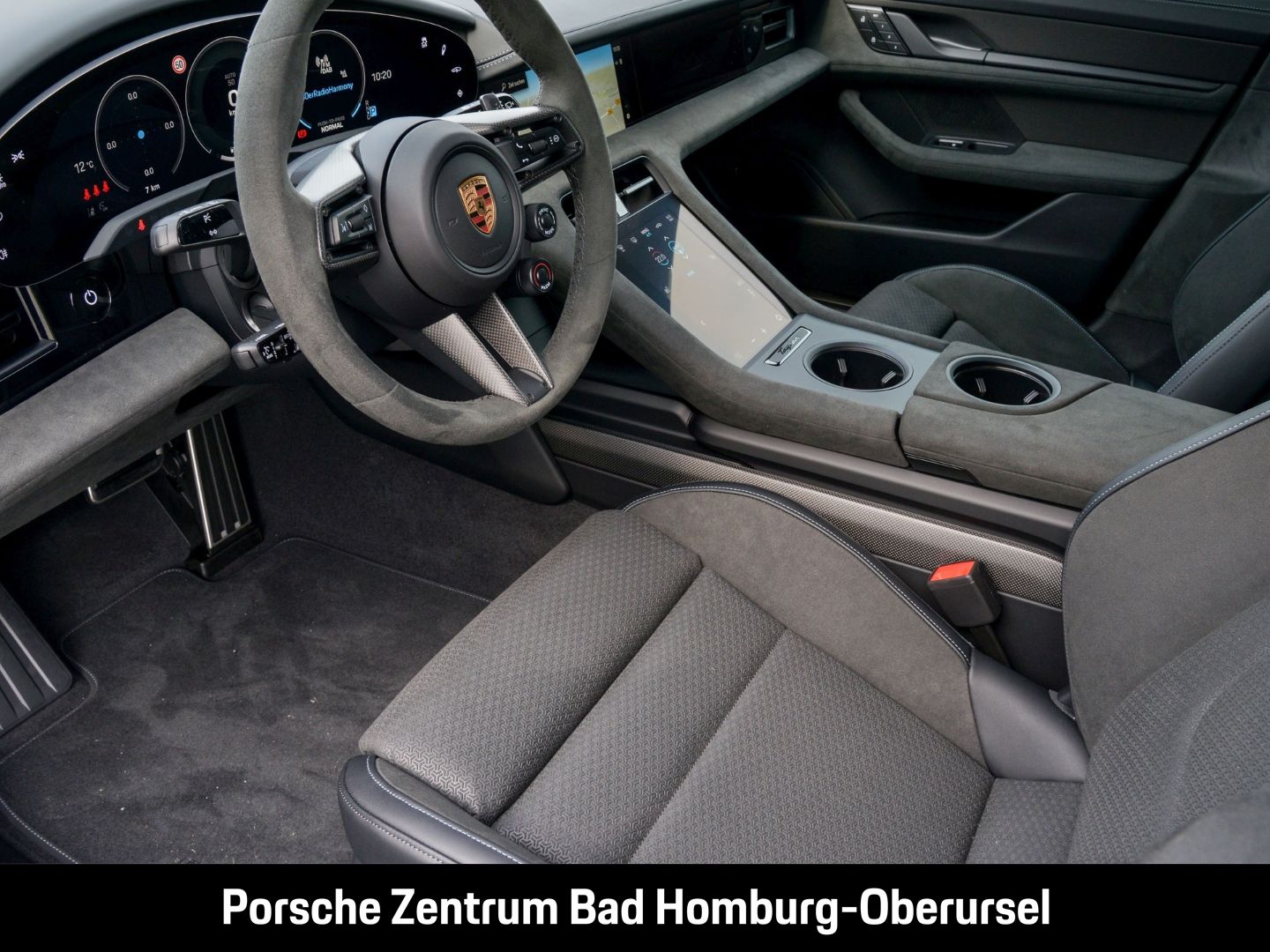 Porsche Taycan GTS Sport Turismo HA-Lenkung Active-Ride