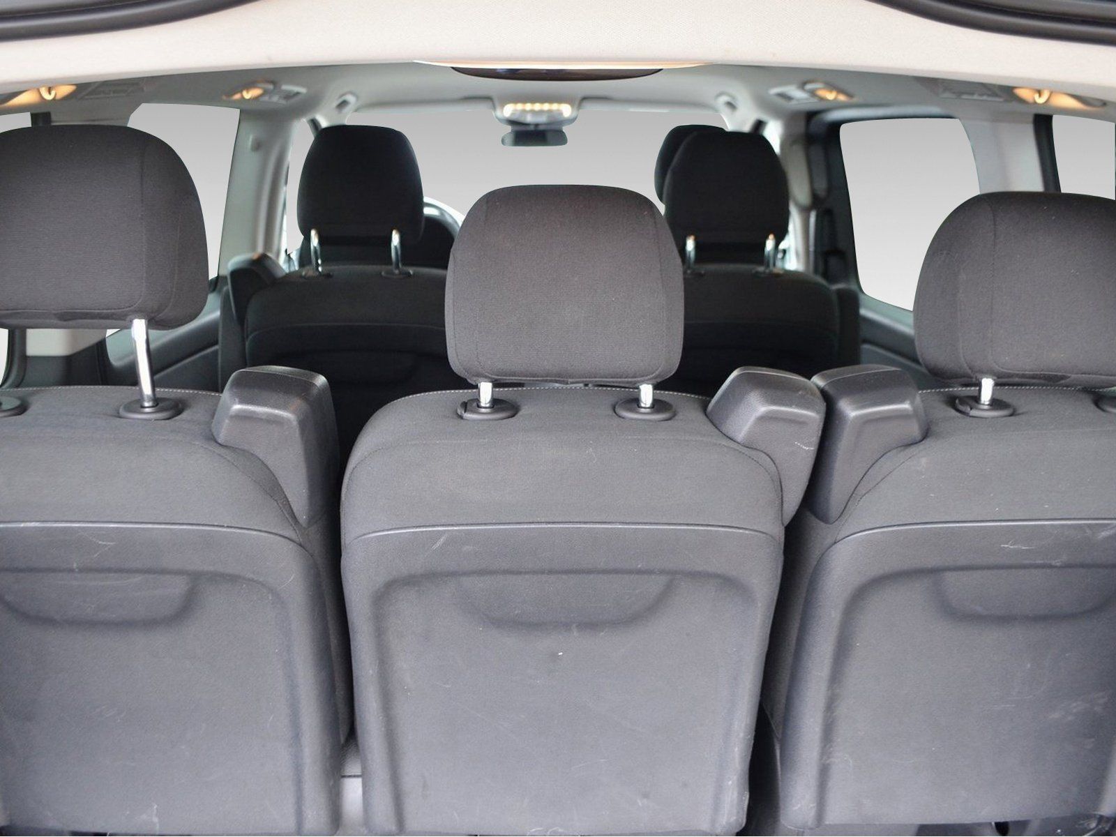 Mercedes-Benz V 220 d 4M EDITION - Samsaru's Car Outlet
