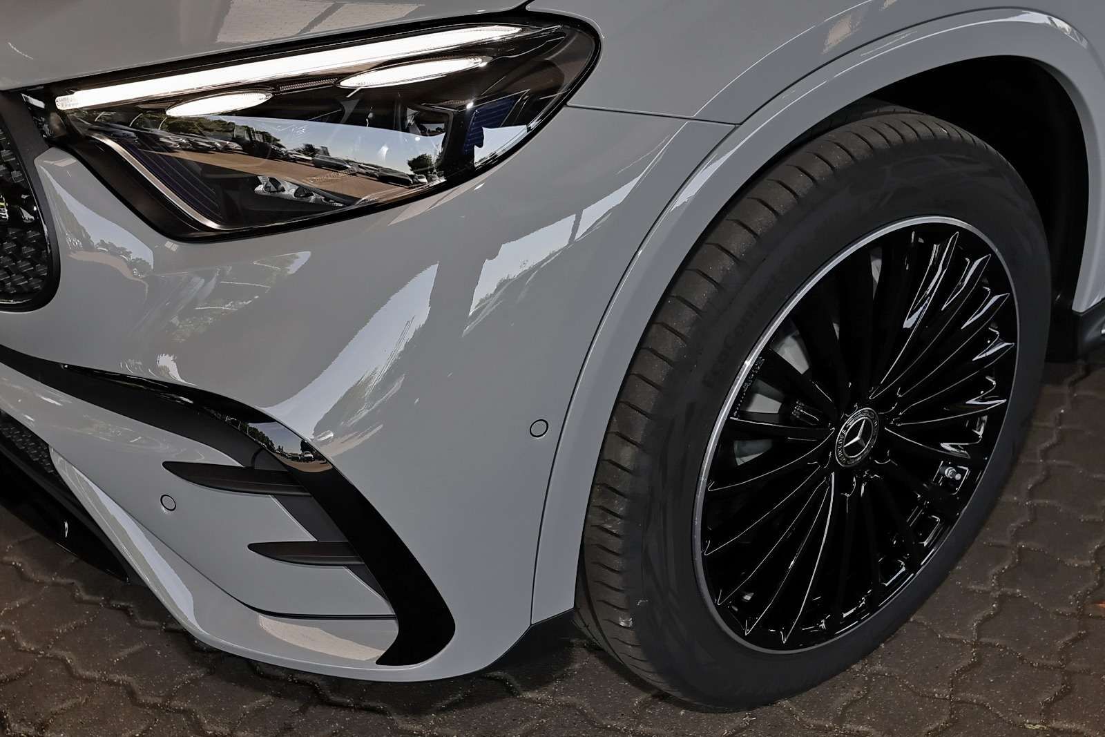 Mercedes-Benz GLC 300 d 4M AMG 360°+DIG-LED+Pano+AHK+Distronic