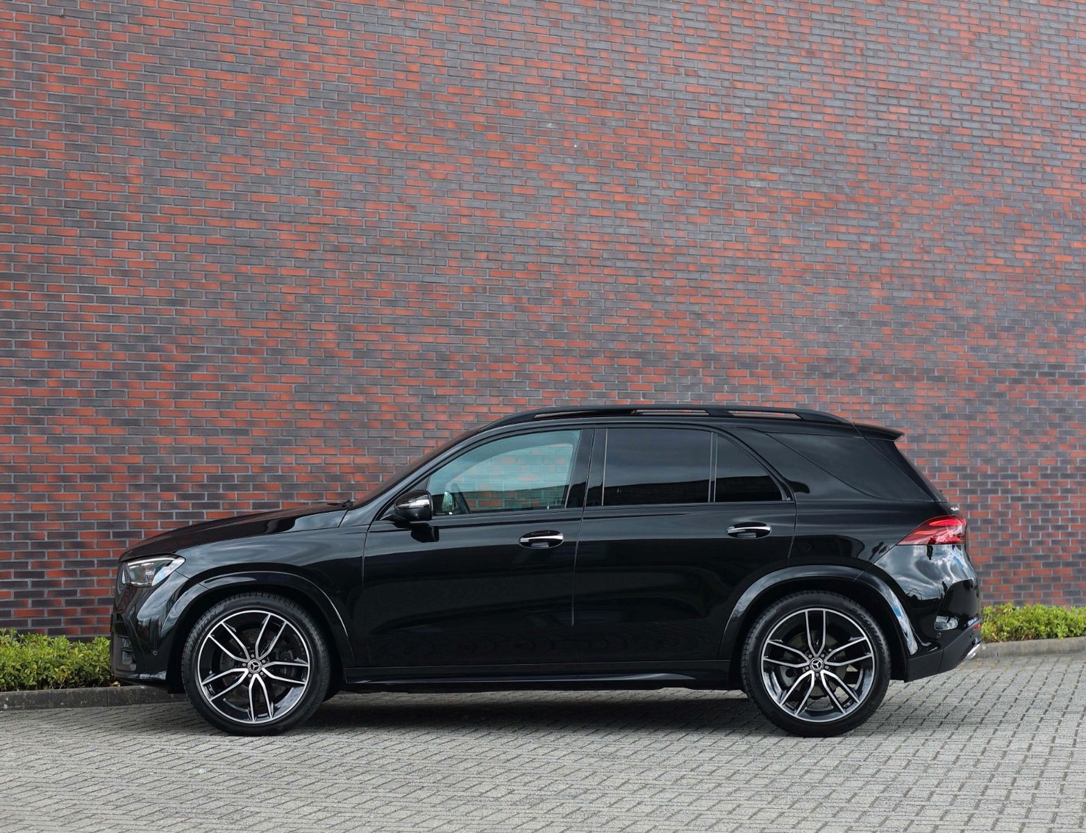 Mercedes-Benz GLE 450d 4-Matic *7p*Facelift*AHK*AMG*Pano*