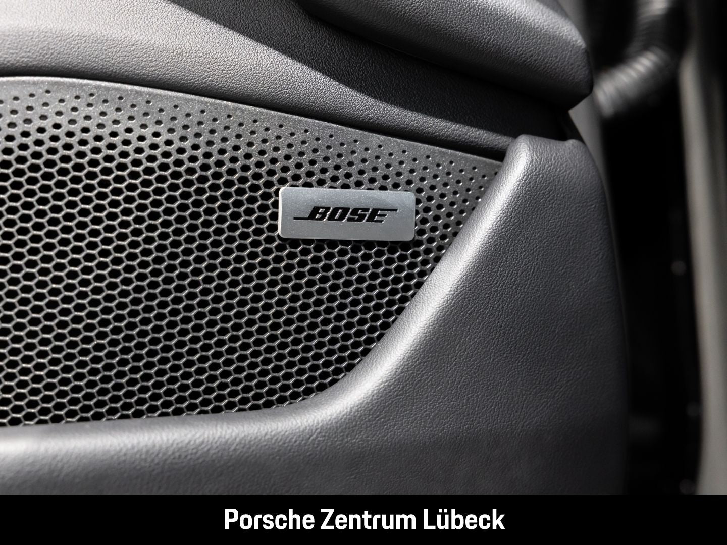 Porsche Taycan Performancebatterie+ Surround-View BOSE