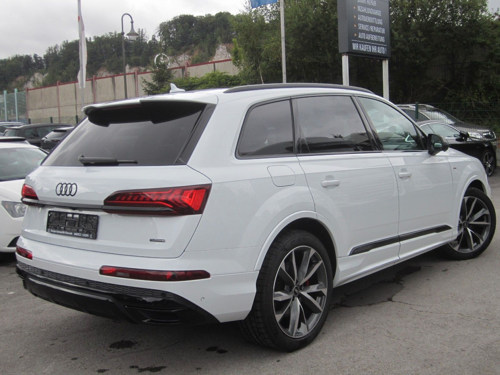 Audi Q7 50 TDI quattro competition plus 7-Sitzer