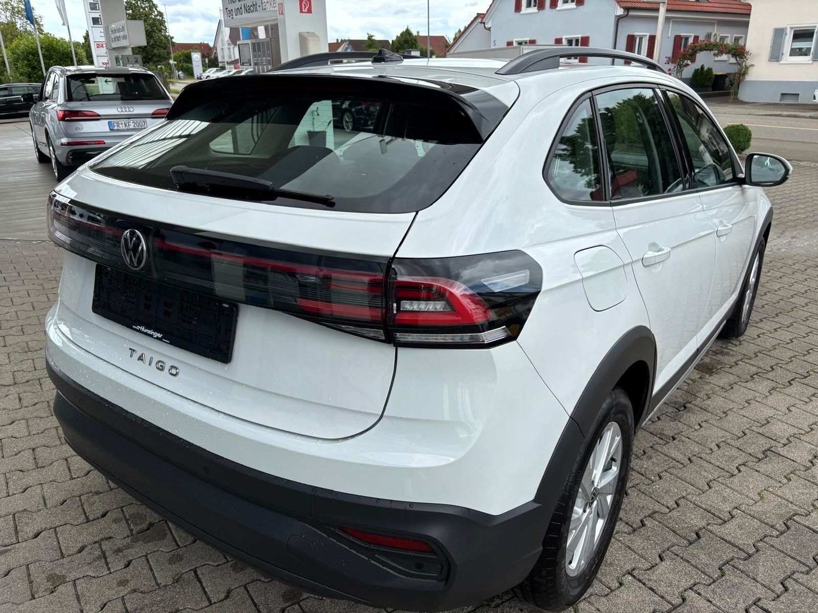Volkswagen Taigo Life - Samsaru's Car Outlet