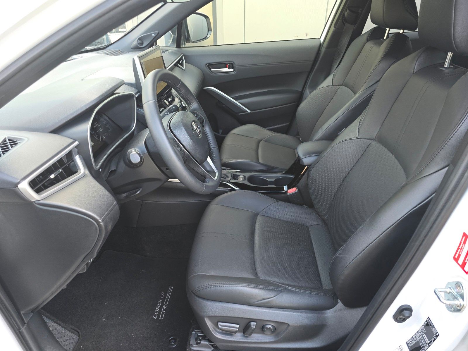 Toyota Corolla Cross 2.0 Hybrid Lounge