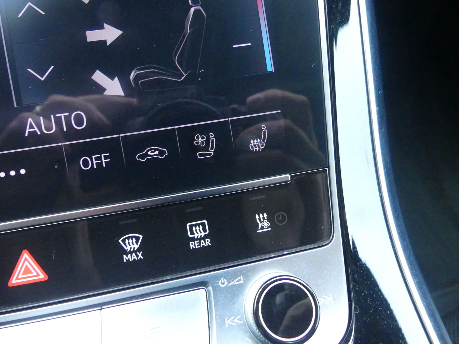 Audi RSQ8 4.0 TFSI Quattro MATRIX/HUD/MASSAGE/23''/NA