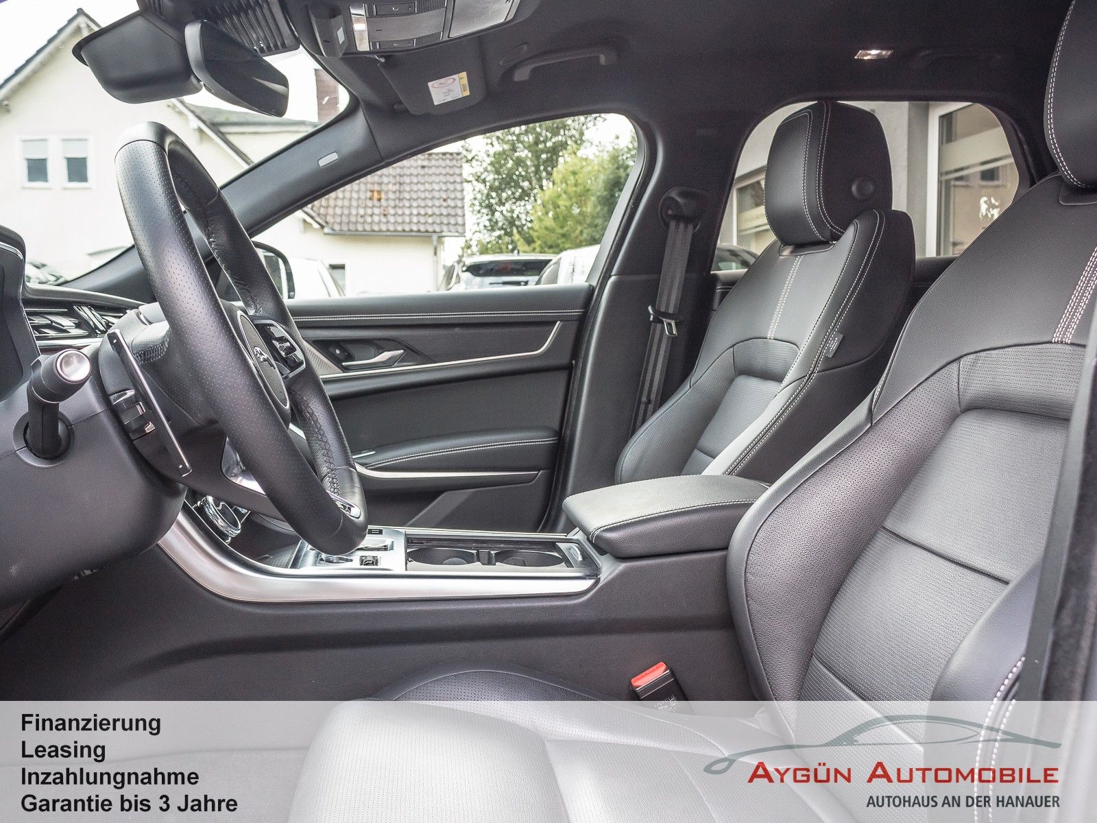 Jaguar XF Sportbrake D200 AWD R-Dynamic Black*AHK*