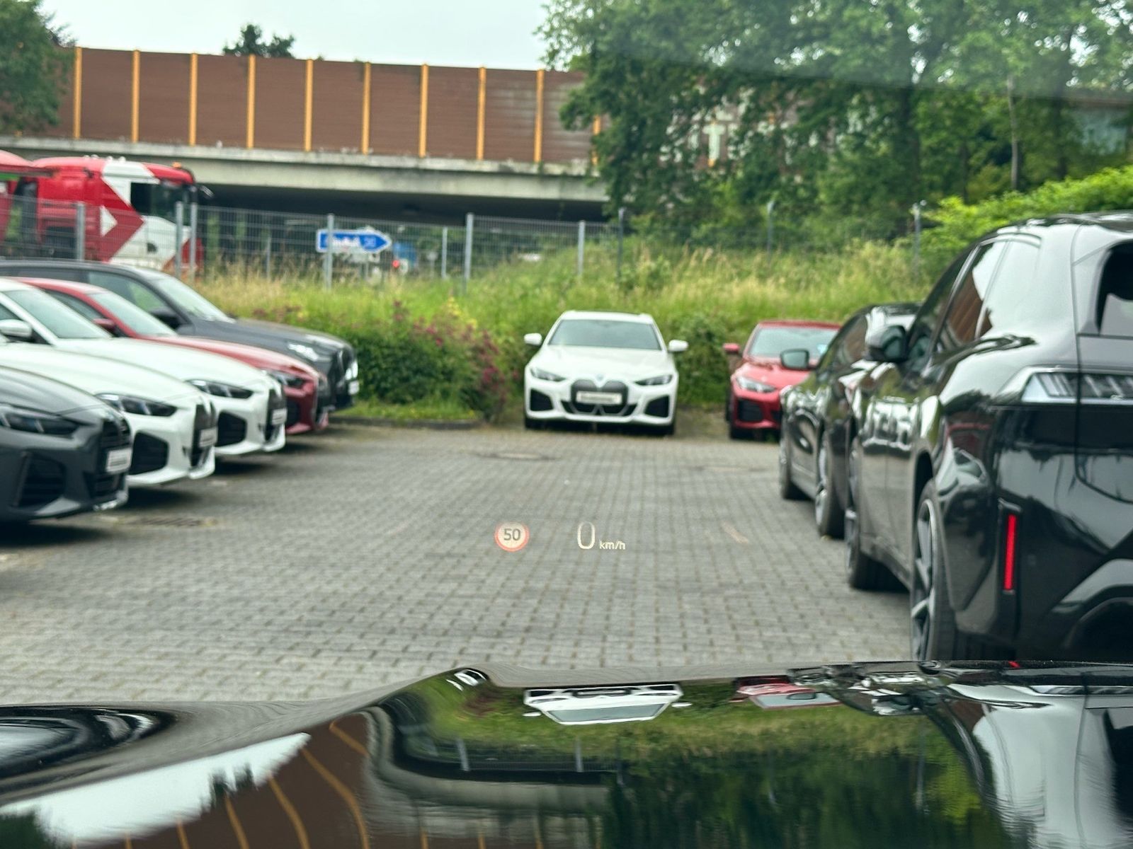 BMW 330e Touring M Sport //Pano H&K Stop&Go AHK
