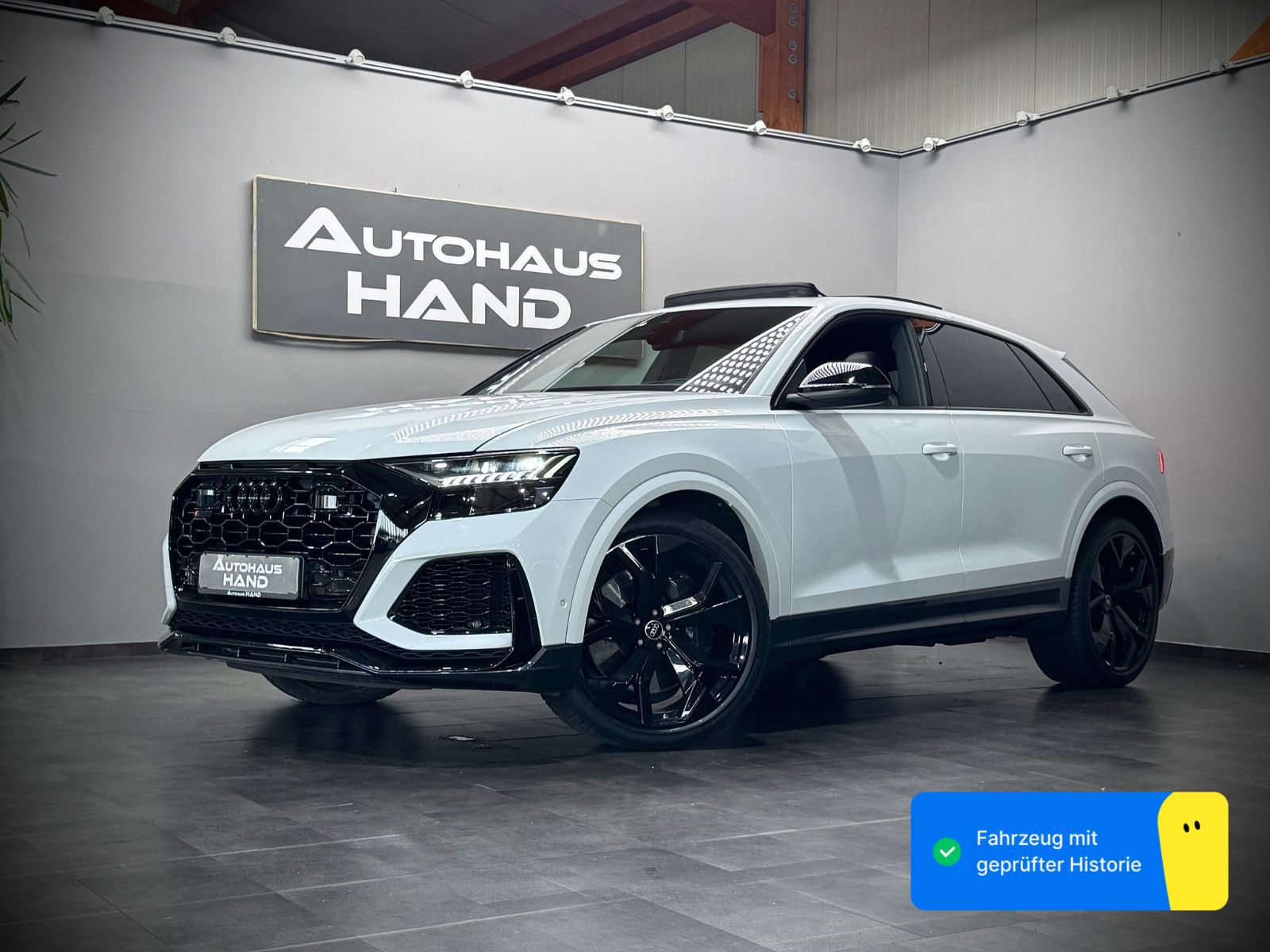 Audi RSQ8*CARBON*MATRIX*ALLRADLENKUNG*HEAD-UP*2.HAND*