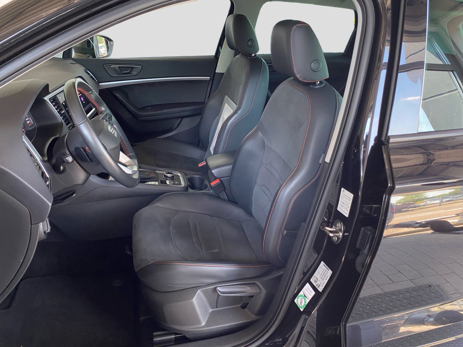 Seat Ateca 2.0TDI DSG 4Drive FR 360° AHK Beats LED