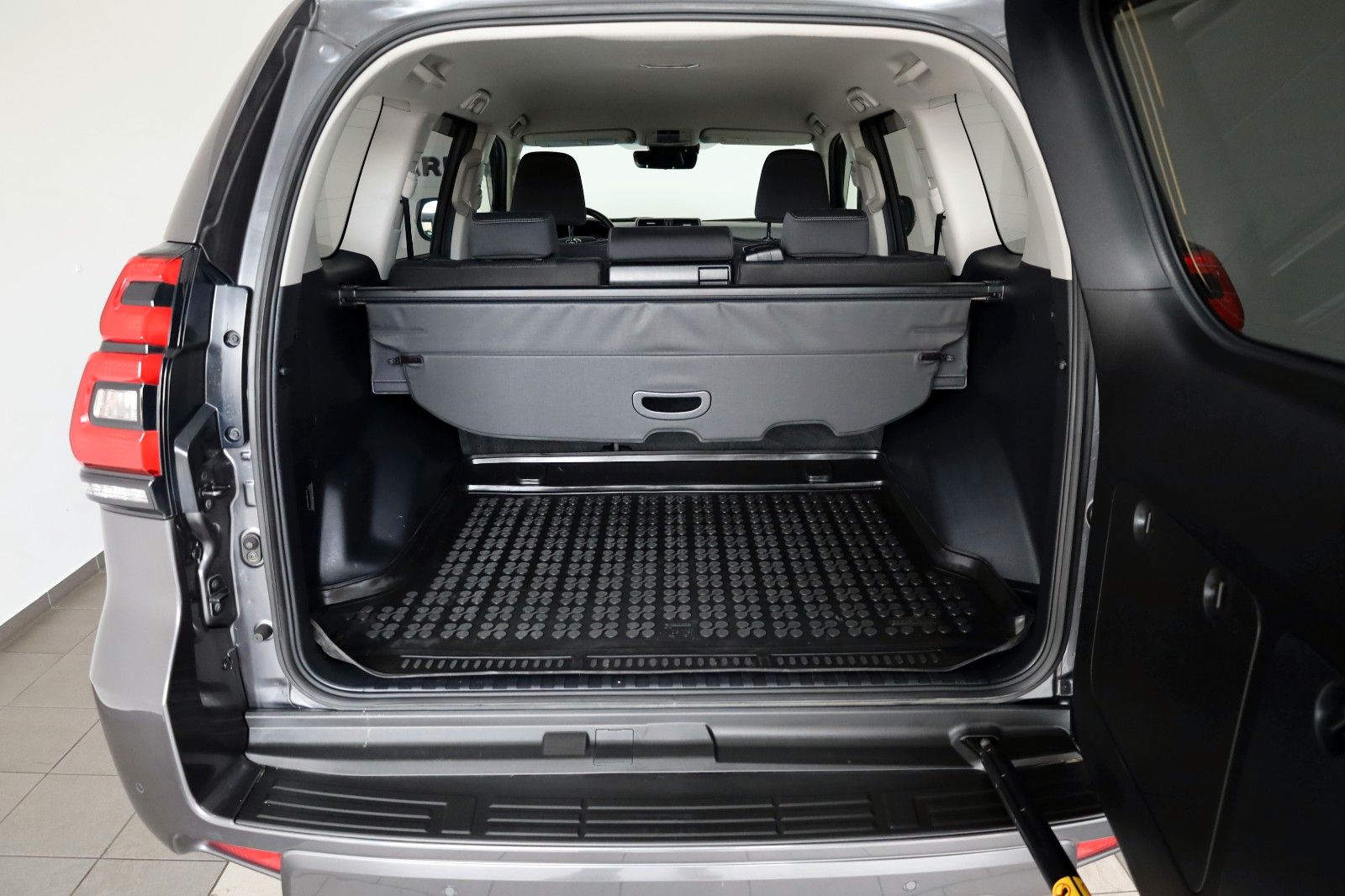 Toyota Land Cruiser Comfort,Kamera,SH,Carplay,ACC +WR