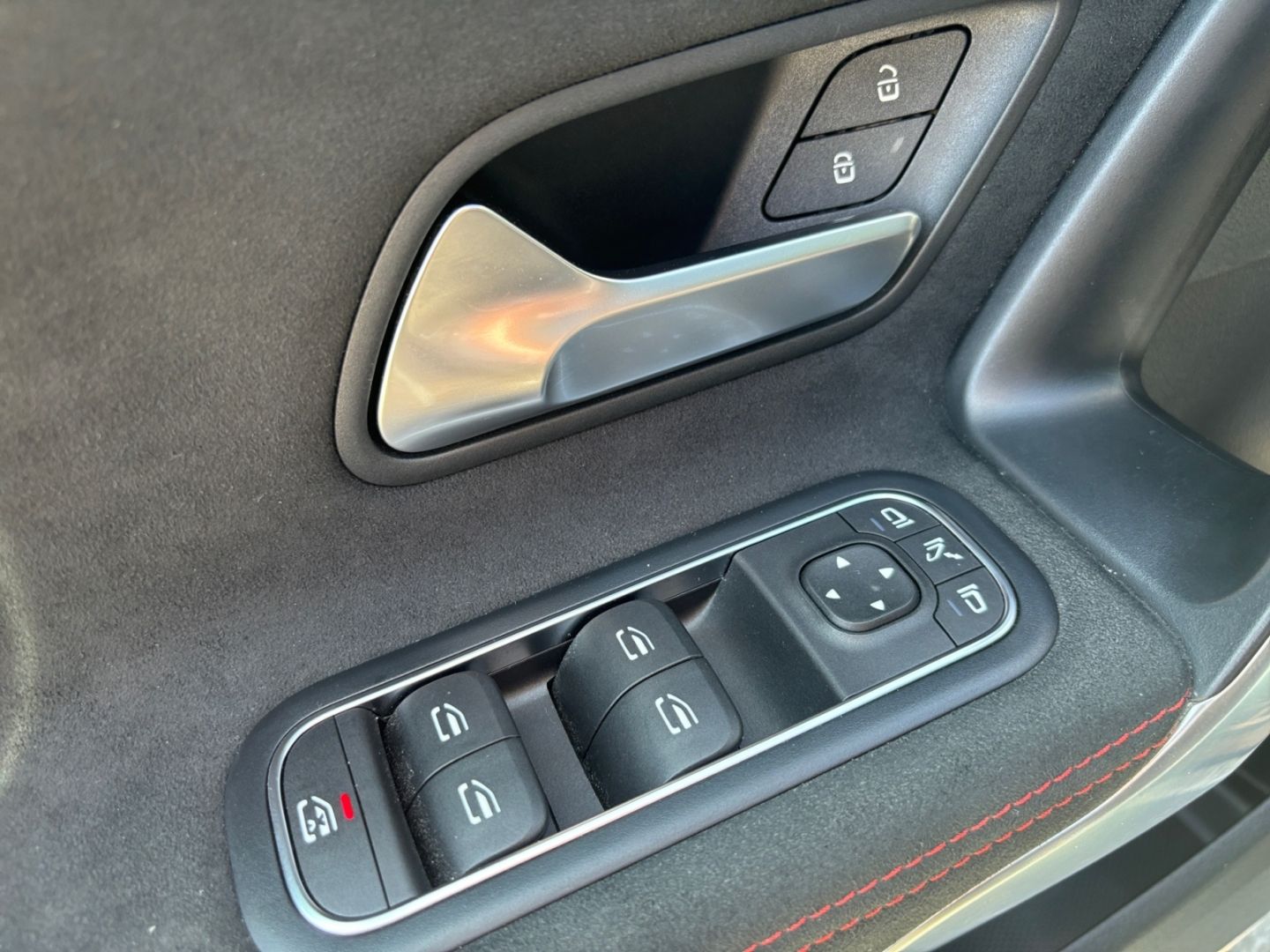 Mercedes-Benz CLA 35 AMG Shooting Brake 4M - Samsaru's Car Outlet