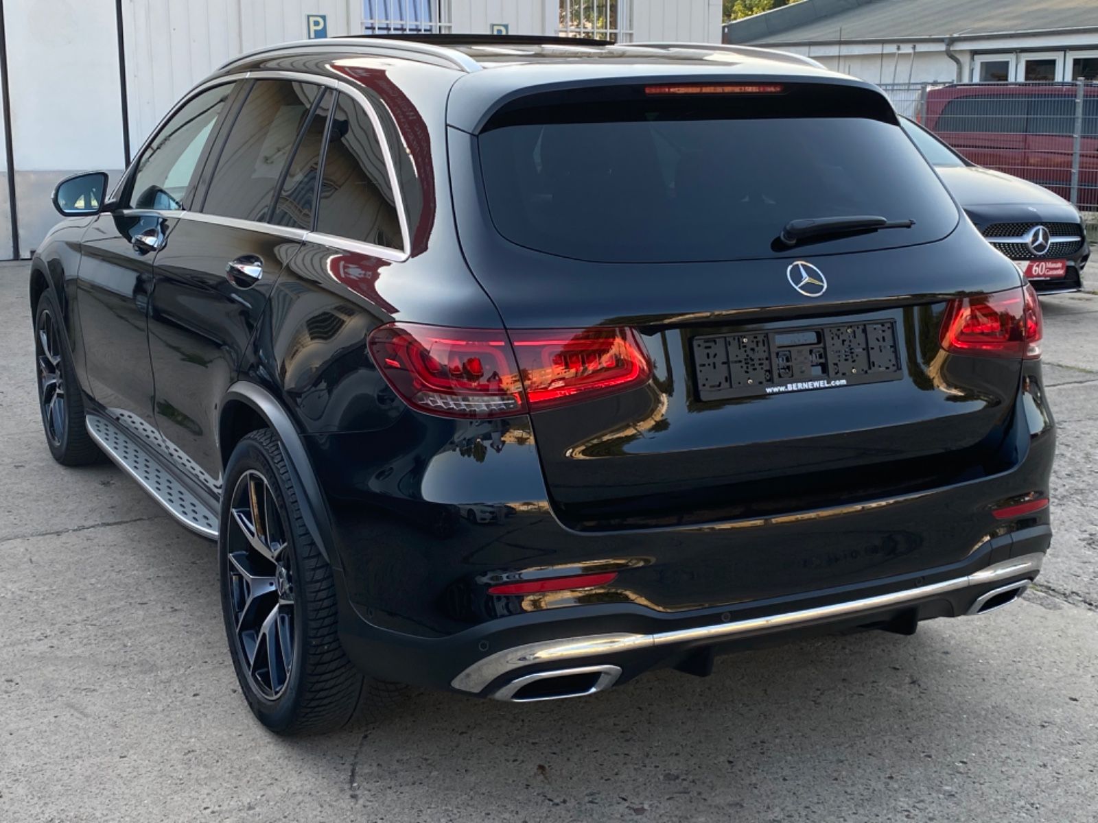 Mercedes-Benz GLC400d AMG 4M Airmatic_Panora_KeylessEntry_360°